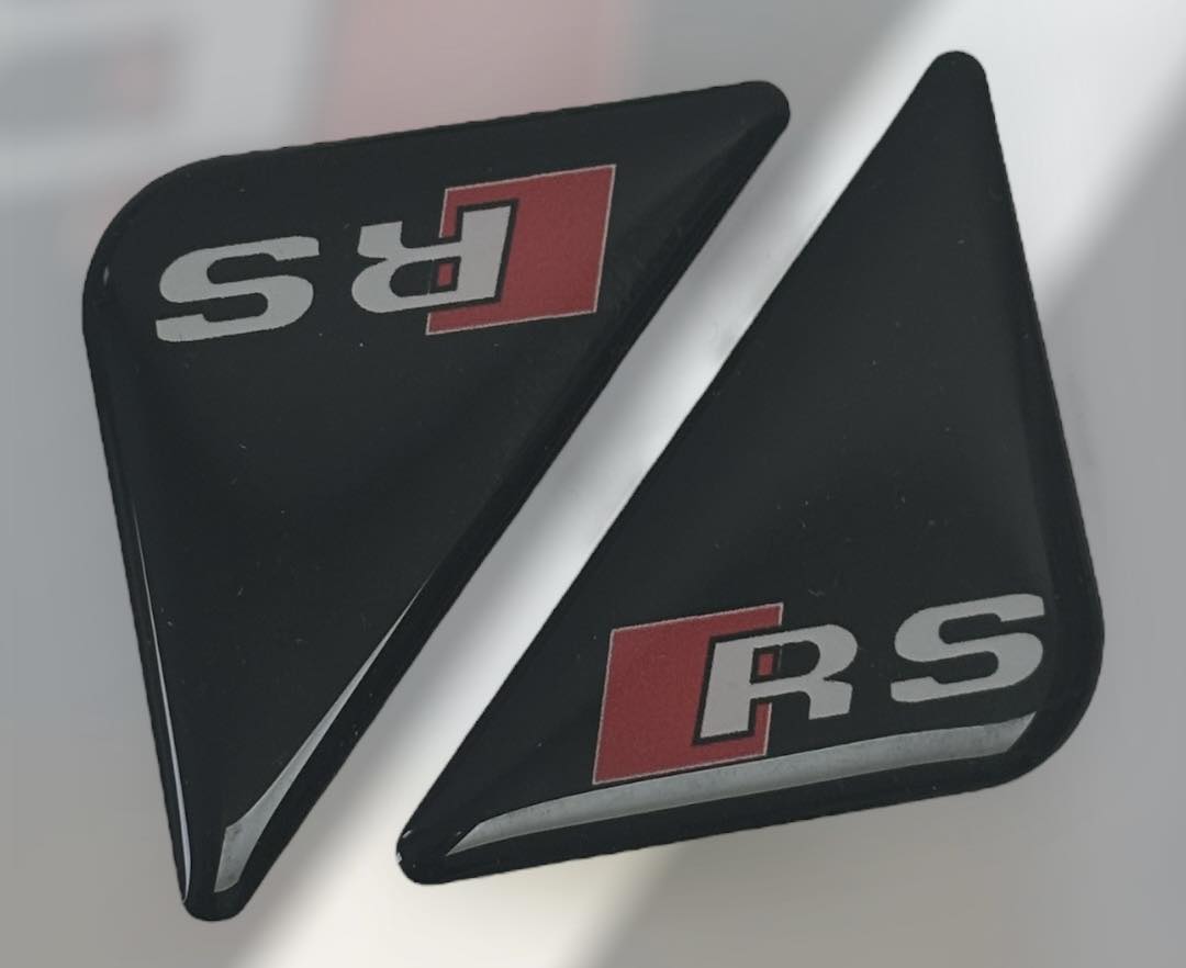 Number Plate Corner Badge - Show Use Only - Not Road Legal