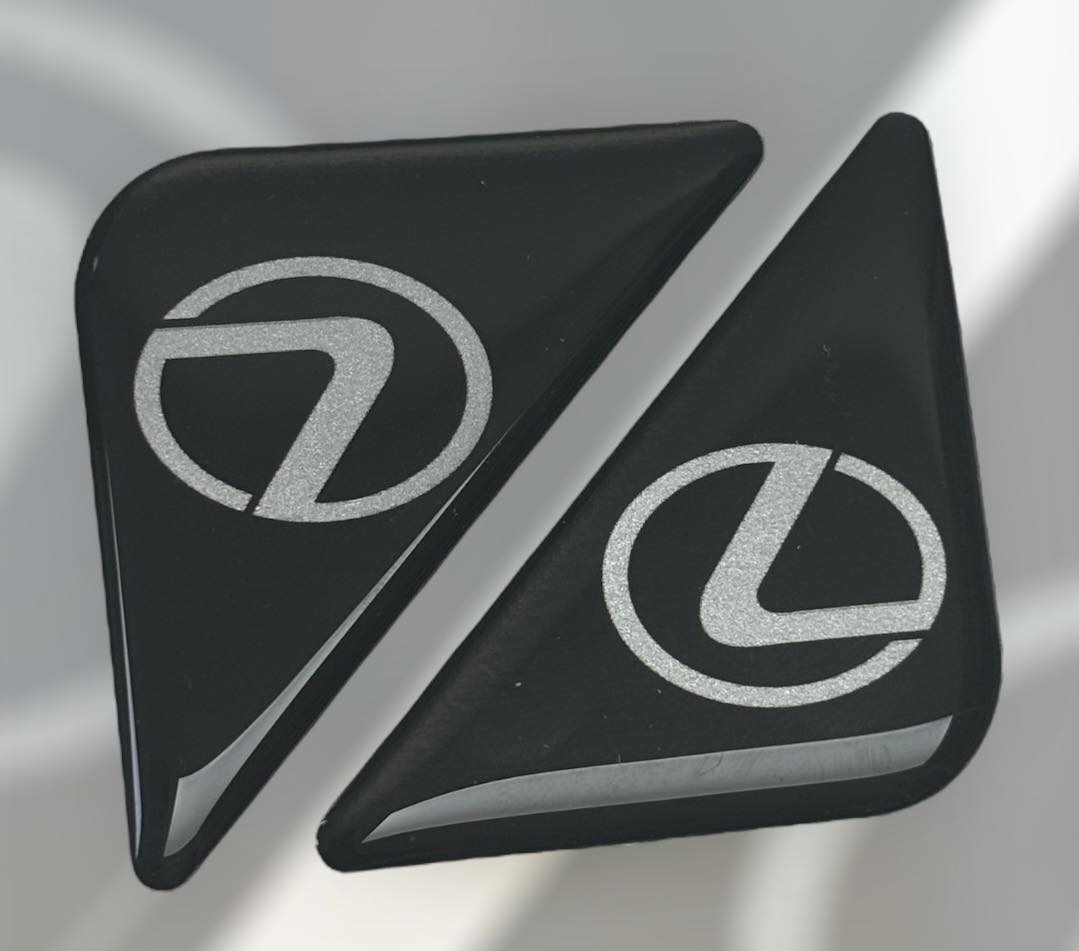 Number Plate Corner Badge - Show Use Only - Not Road Legal